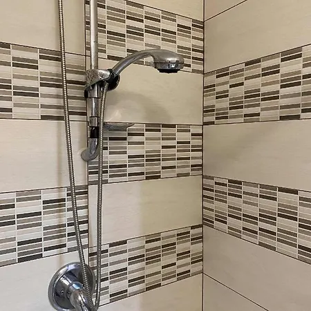Room With Private Bathroom In Trapani * Trapani